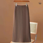 Chân Váy Bút Chì Bằng Len – Bí Quyết Thời Trang Thanh Lịch Và Ấm Áp Mùa Lạnh 2025