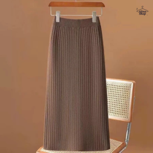 Chân Váy Bút Chì Bằng Len – Bí Quyết Thời Trang Thanh Lịch Và Ấm Áp Mùa Lạnh 2025
